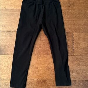EUC cat and jack size 3t Black Leggings